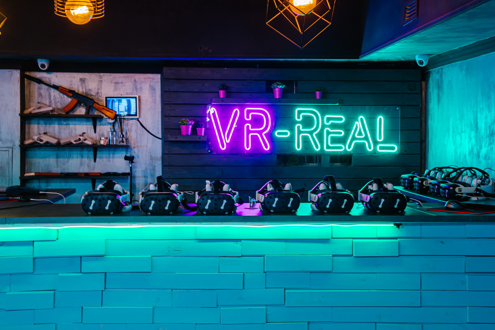 VR-REAL №10