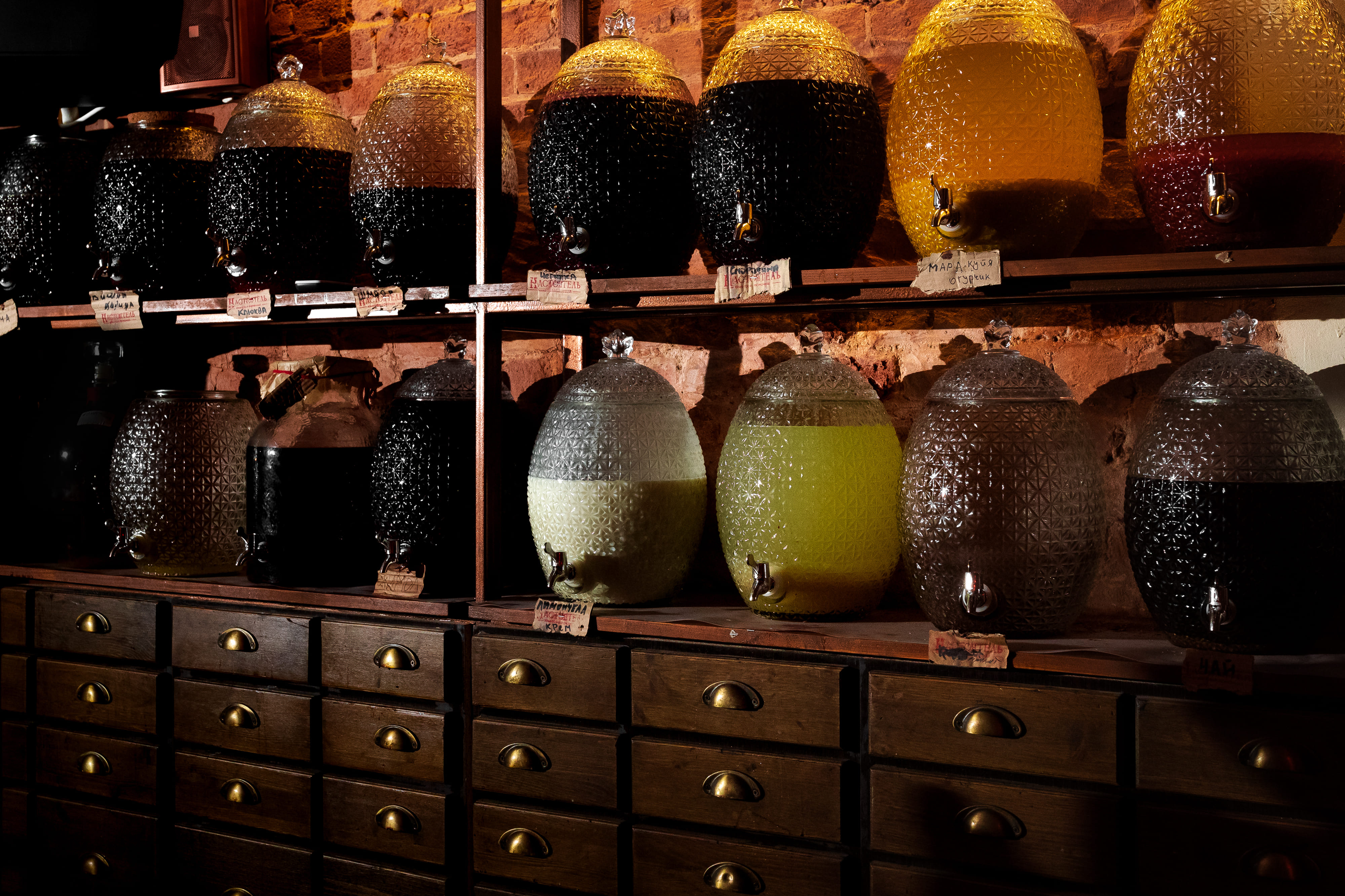 Крафтовая рюмочная Настаятель №7