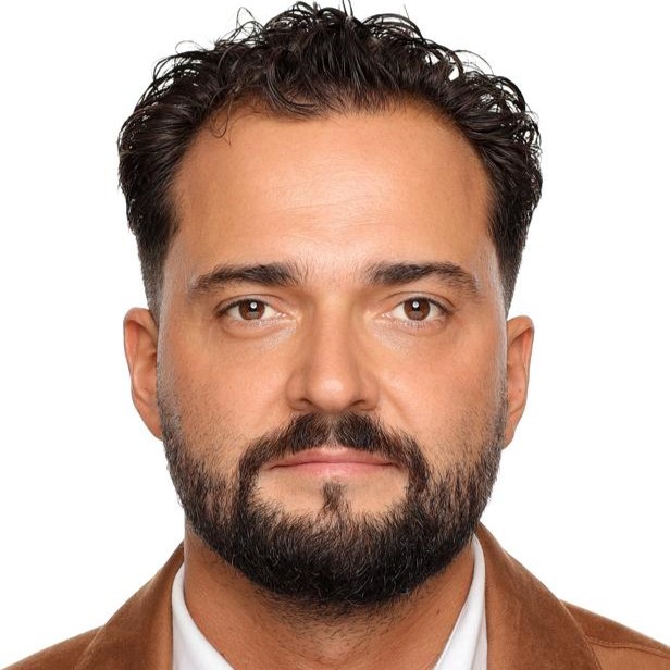 Виталий Передерко