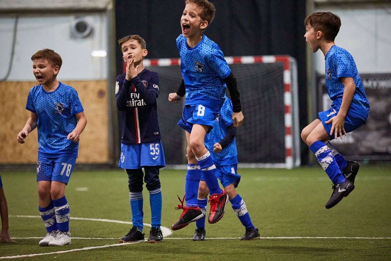 Джуниор №18