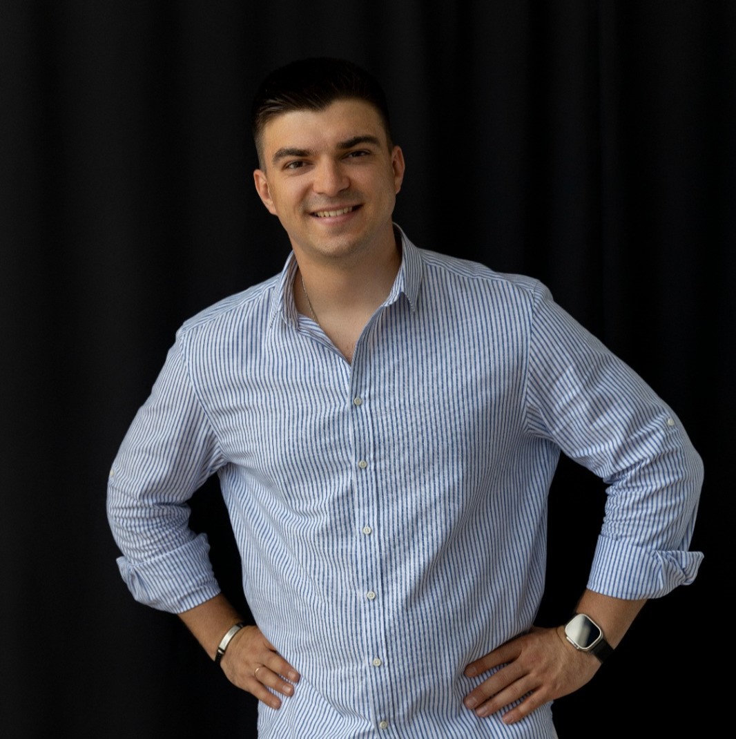 Дедов Максим