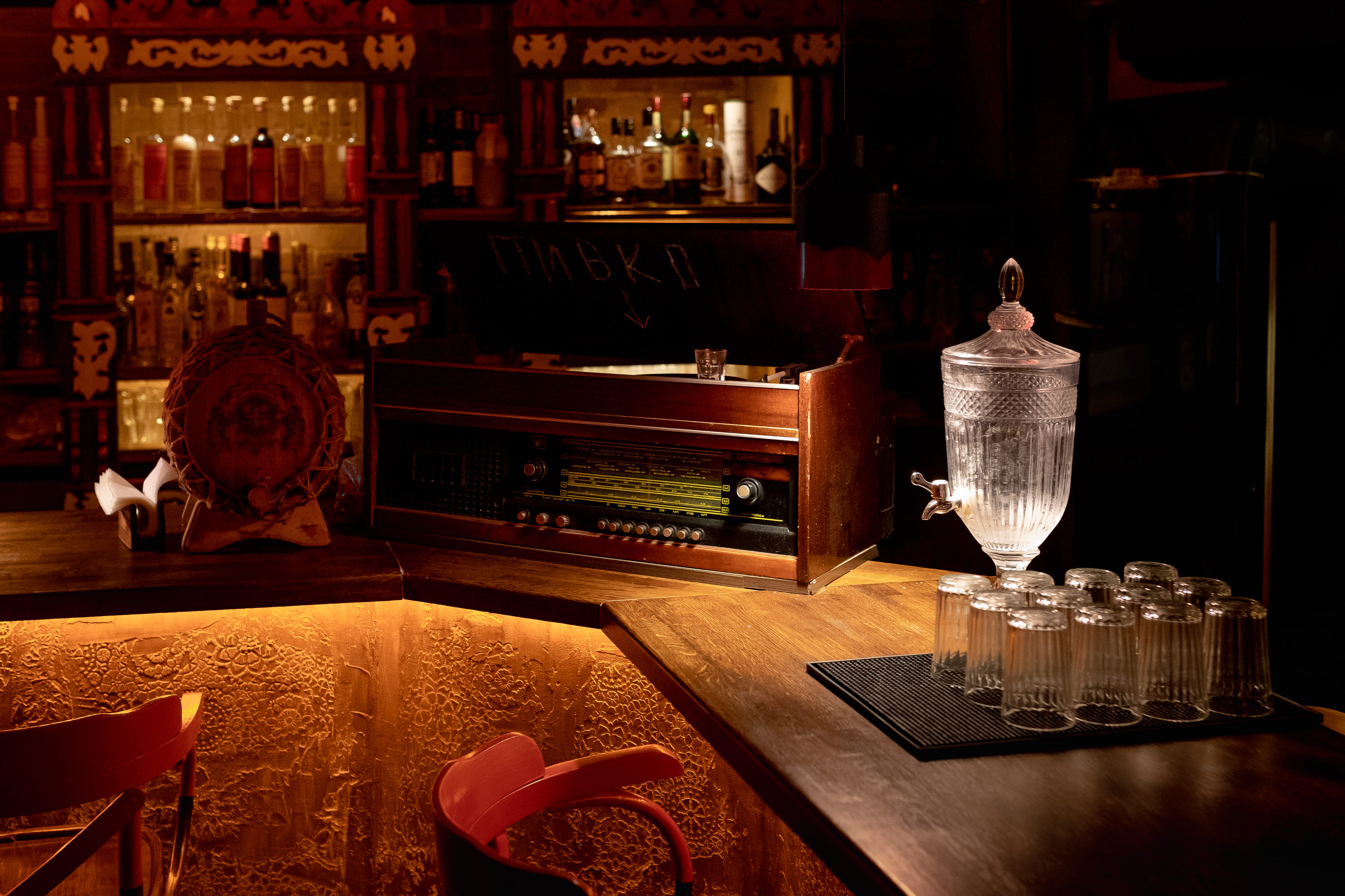 Крафтовая рюмочная Настаятель №6