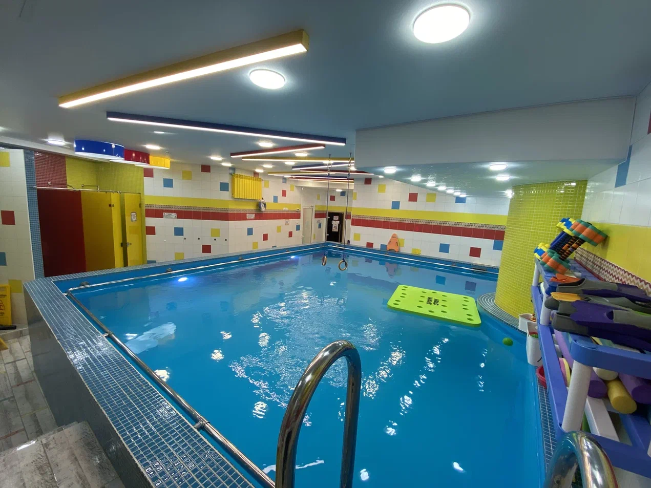 Киндерпул №12