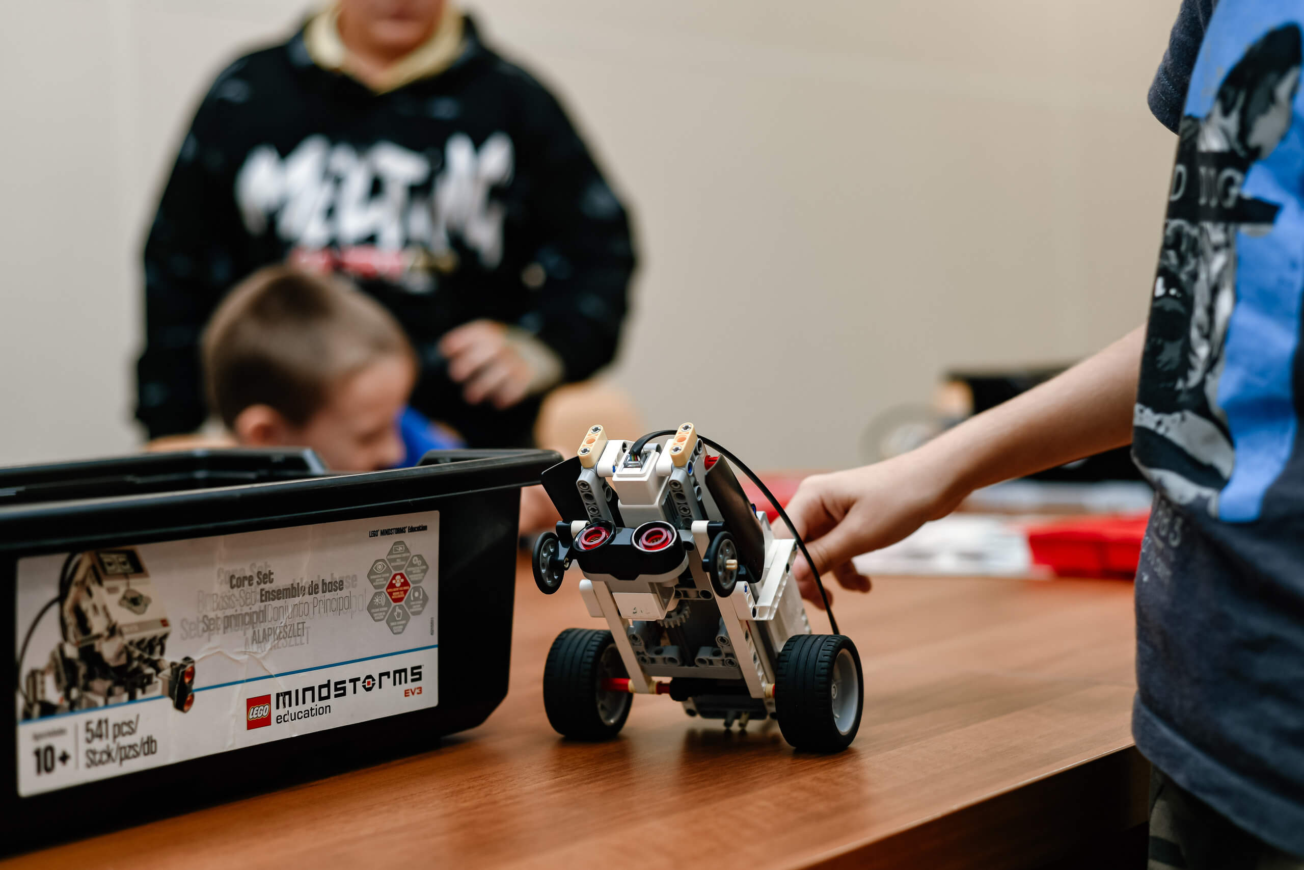 Франшиза школы робототехники и программирования Лига Роботов Франшиза школы робототехники и программирования Лига Роботов