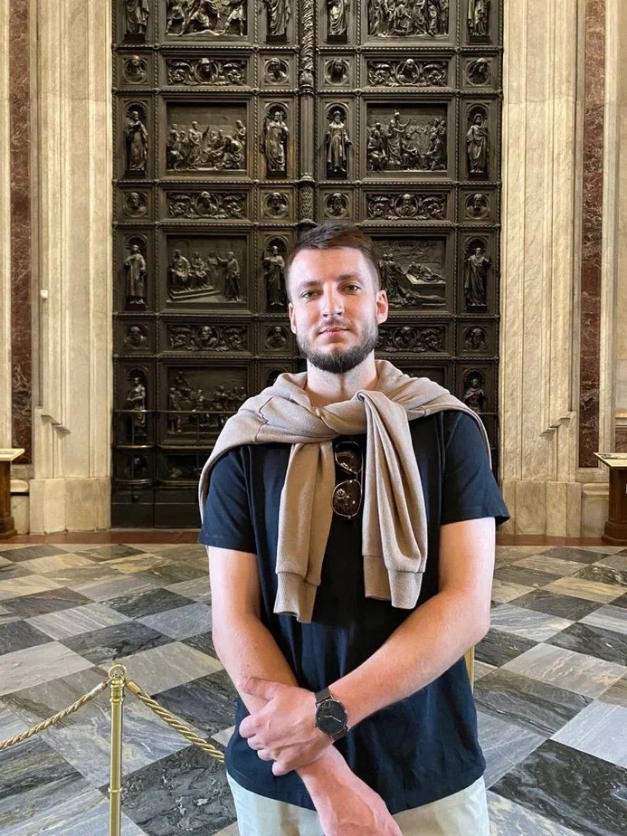 ZRN4cir85gg.jpg ZRN4cir85gg.jpg